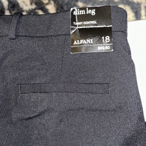 NWT Alfani slim leg tummy control pants in size 18 - Picture 6 of 8